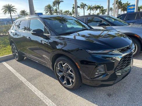 Used 2022 Chevrolet Blazer RS FWD image 2