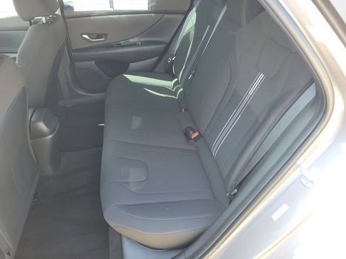 Certified 2023 Hyundai Elantra SEL w/ Convenience Package FWD image 25
