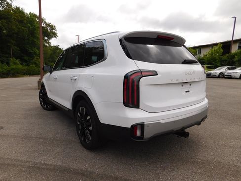 Used 2024 Kia Telluride AWD image 6