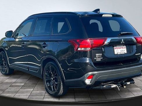 Used 2018 Mitsubishi Outlander FWD image 4