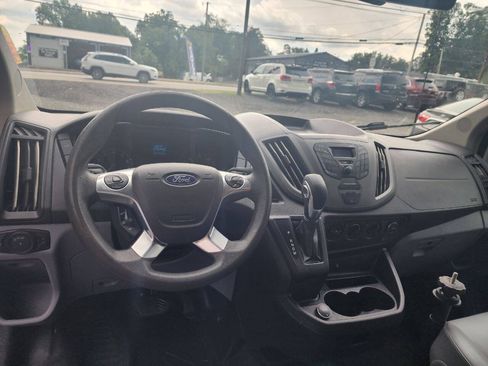Used 2018 Ford Transit 150 130 Low Roof RWD image 8