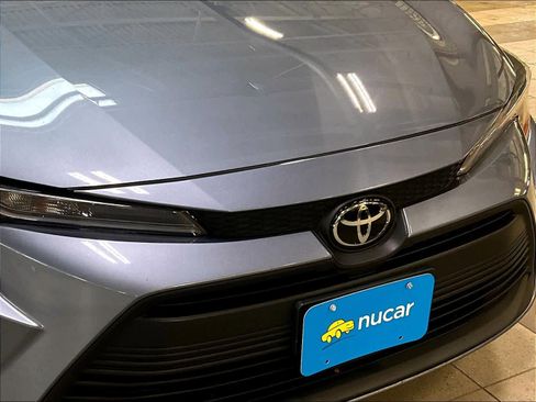 Used 2023 Toyota Corolla LE image 31