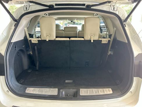 Used 2020 INFINITI QX60 Luxe w/ Essential Package FWD image 44