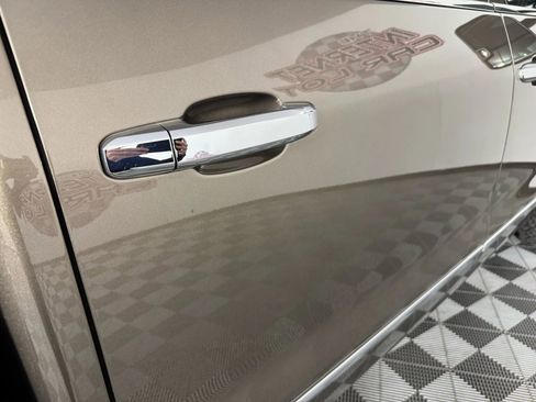 Used 2015 GMC Sierra 3500 Denali image 28