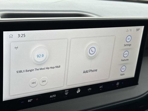 New 2025 Ford Maverick XL image 28