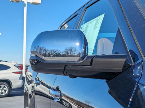 Used 2025 Toyota Tundra 1794 Edition image 32