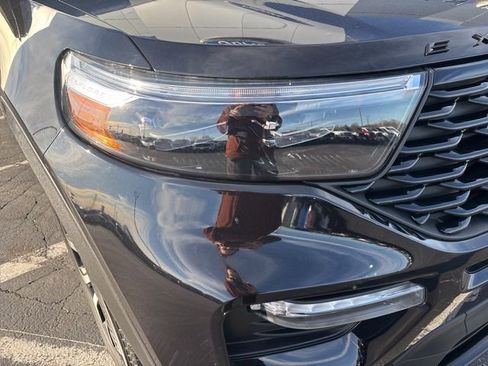 Used 2023 Ford Explorer ST-Line w/ Class IV Trailer Tow Package image 3