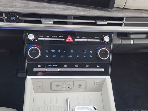 New 2026 Hyundai Santa Fe Calligraphy image 15