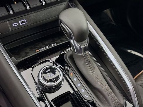 New 2026 GMC Canyon AT4 w/ Technology Plus Package image 17