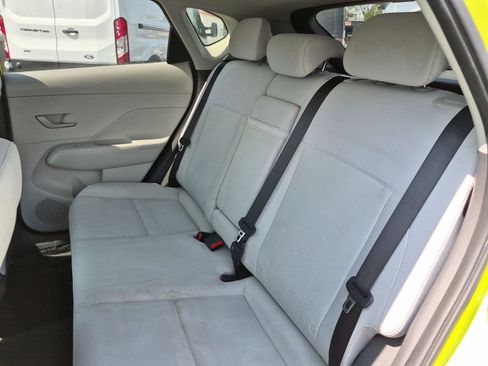 Used 2024 Hyundai Kona SEL AWD/4WD image 28