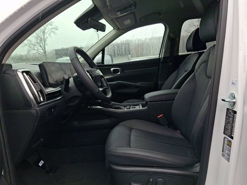 New 2026 Kia Sorento S image 10