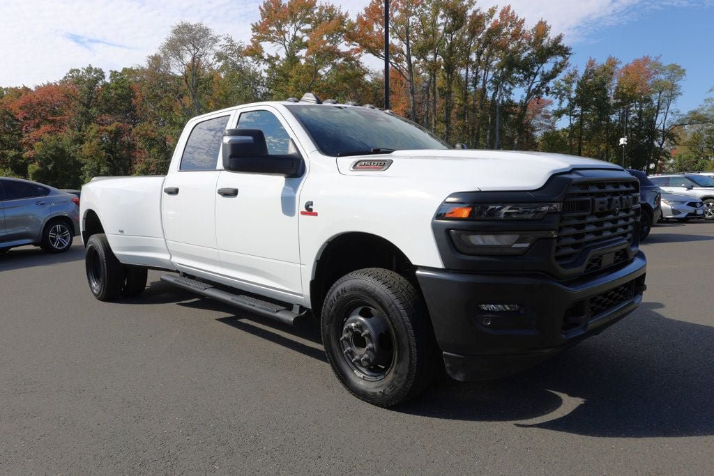 Used 2026 RAM 3500 Tradesman AWD/4WD image 7