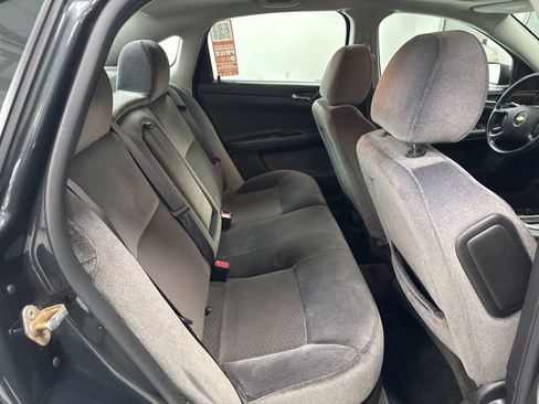Used 2013 Chevrolet Impala LT w/ LT Sunroof Package image 27