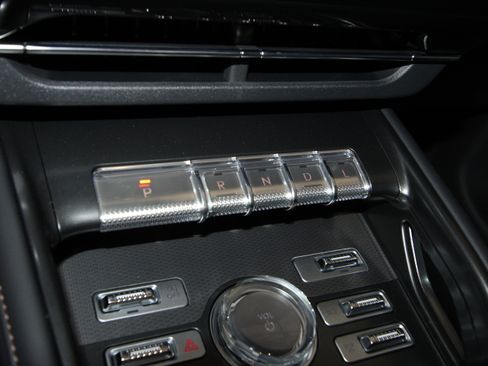 New 2026 Lincoln Nautilus Premier w/ Equipment Group 102A image 18