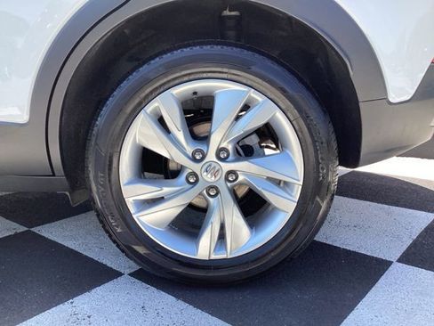Used 2025 Buick Encore GX Preferred FWD image 11