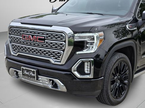 Used 2022 GMC Sierra 1500 Denali w/ Denali Premium Package AWD/4WD image 34