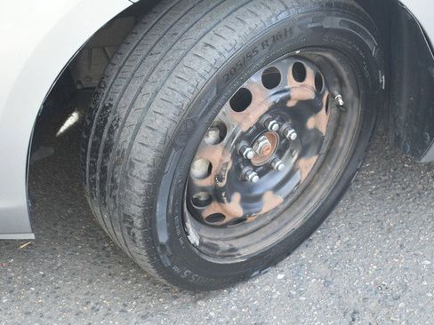 Used 2013 MAZDA MAZDA3 i Sport image 11