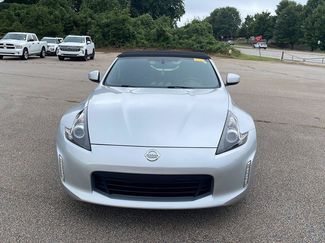 Used 2018 Nissan 370Z Touring RWD video 2