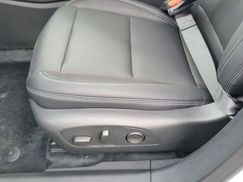 New 2026 Chevrolet Blazer EV LT image 13