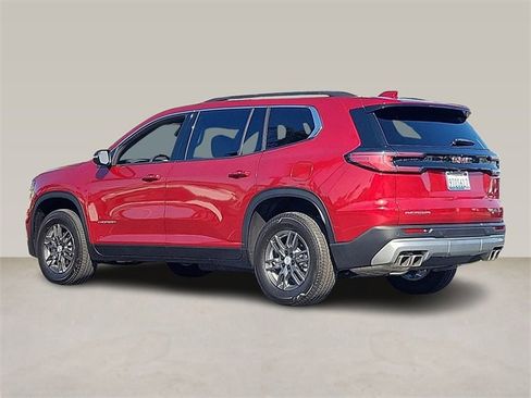 Used 2025 GMC Acadia Elevation image 2
