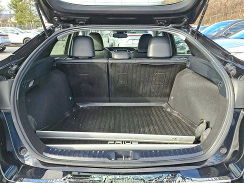 Used 2018 Toyota Prius Four Touring image 25