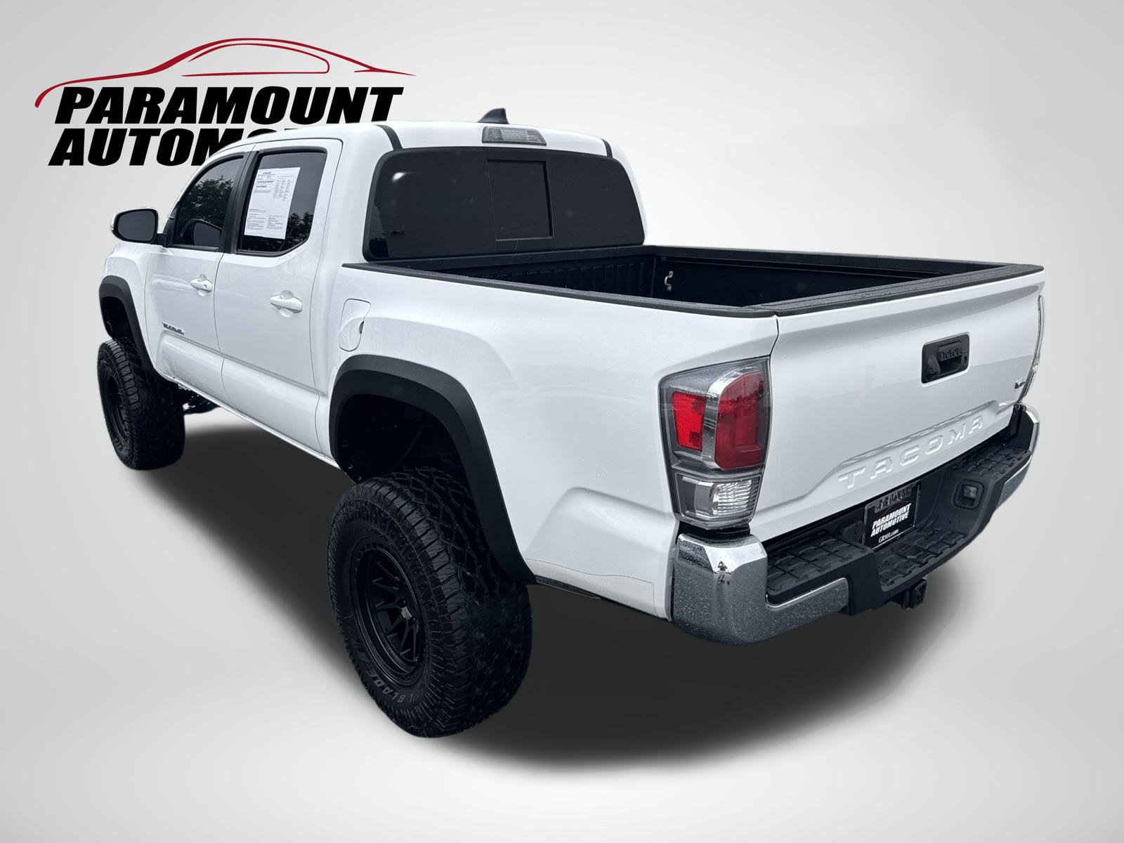 Used 2022 Toyota Tacoma TRD Off-Road AWD/4WD image 5