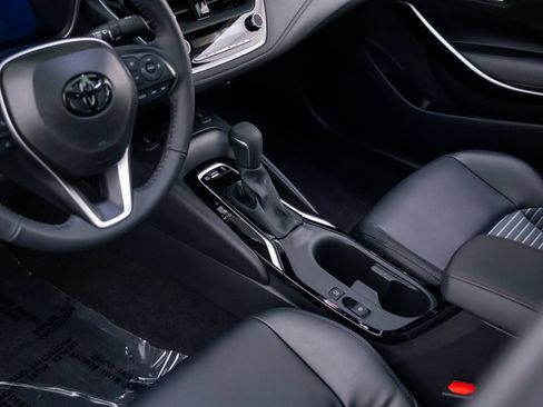 Used 2026 Toyota Corolla XSE FWD image 12