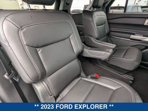 Certified 2023 Ford Explorer XLT w/ Equipment Group 202A RWD image 22