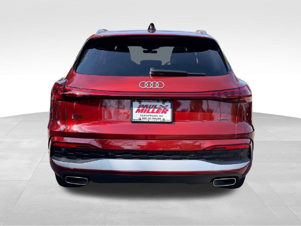 Used 2025 Audi Q5 Premium Plus w/ Premium Plus AWD/4WD image 7