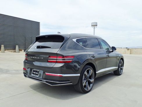 Certified 2026 Genesis GV80 3.5T Prestige AWD/4WD image 6