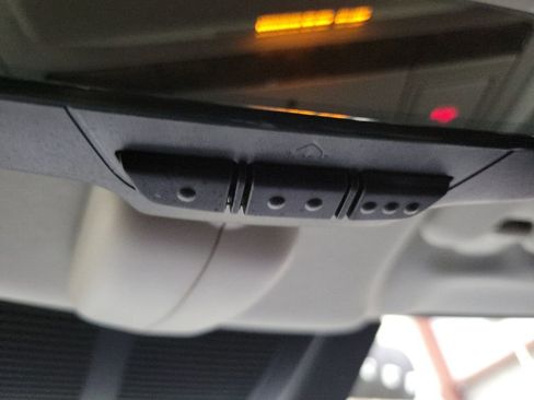 Used 2024 Land Rover Defender 110 S image 33