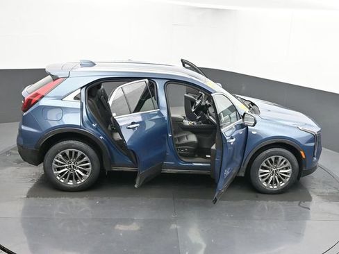 Used 2025 Cadillac XT4 Premium Luxury image 65