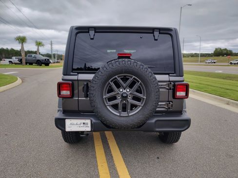 New 2026 Jeep Wrangler Sport S image 8
