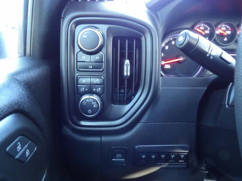 Used 2024 Chevrolet Silverado 2500 W/T w/ WT Convenience Package image 19