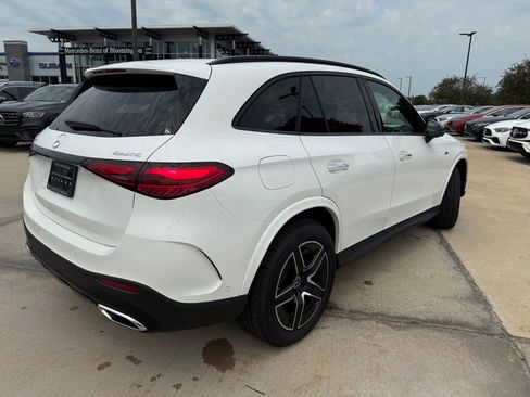 Used 2025 Mercedes-Benz GLC 350e 4MATIC image 6