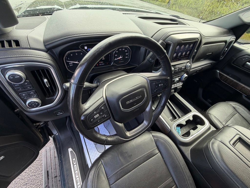 Used 2020 GMC Sierra 1500 Denali w/ Denali Ultimate Package AWD/4WD image 18