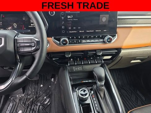 Used 2025 GMC Canyon AT4 w/ Technology Plus Package image 26