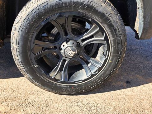 Used 2013 RAM 1500 Sport image 45