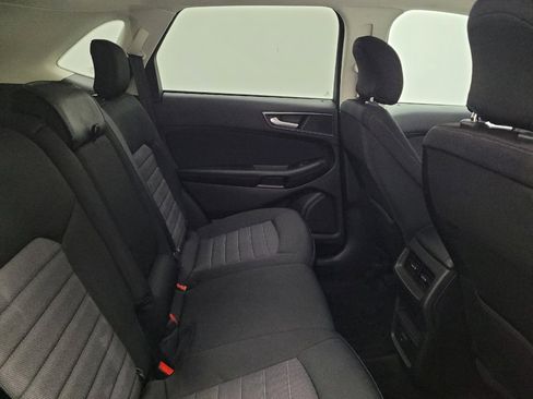 Used 2017 Ford Edge SE w/ Cargo Accessory Package AWD/4WD image 19
