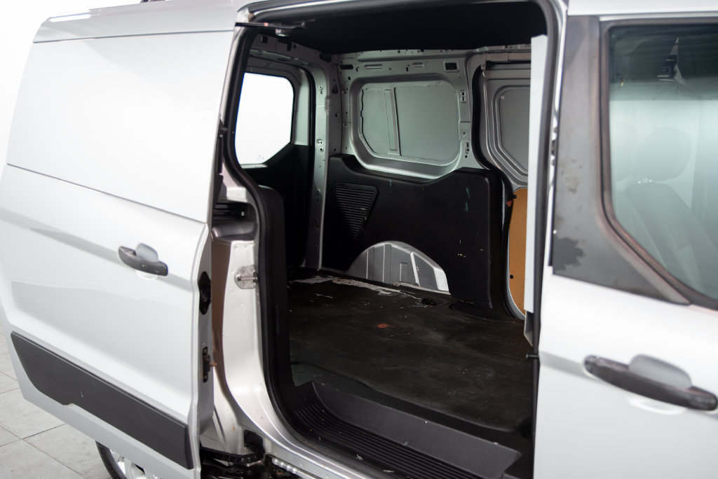 Used 2016 Ford Transit Connect XL FWD image 15