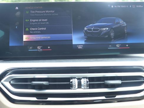 Used 2023 BMW 330i Sedan w/ Premium Package RWD image 31