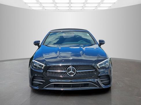 Used 2023 Mercedes-Benz E 450 Cabriolet image 2