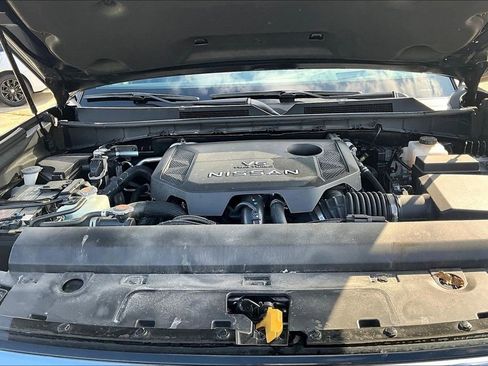 Certified 2025 Nissan Armada Platinum Reserve image 31