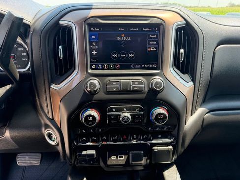 Used 2020 Chevrolet Silverado 1500 High Country w/ Technology Package AWD/4WD image 22