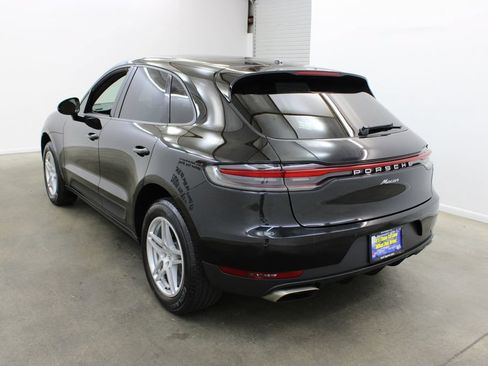 Used 2020 Porsche Macan AWD/4WD image 3