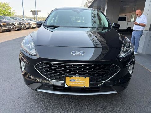 Certified 2022 Ford Escape SEL AWD/4WD image 2