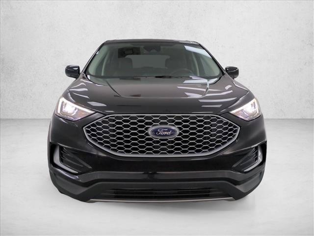 Used 2024 Ford Edge SEL AWD/4WD image 2
