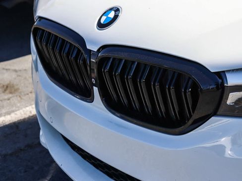 Used 2017 BMW 530i RWD image 3