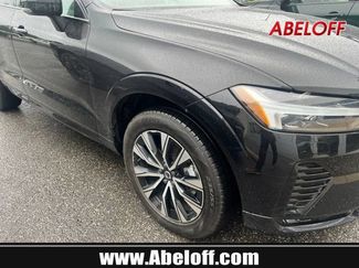 Used 2025 Volvo XC60 B5 Core AWD/4WD video 1