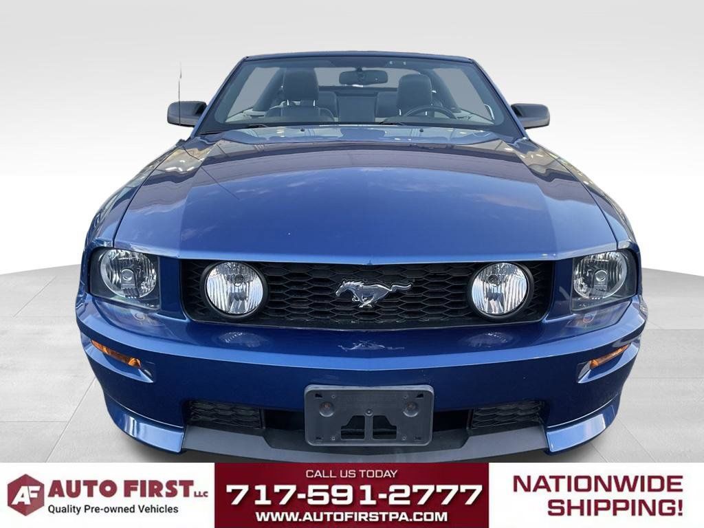 Used 2008 Ford Mustang GT RWD image 4